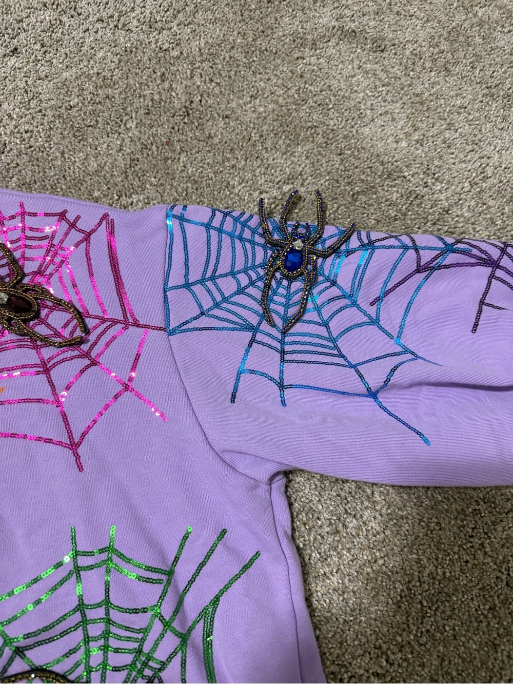 QUEEN OF SPARKLES Lavender Sequin Spider Web Sweatshirt/pants set S - Picture 2 of 5